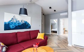 Apartament DOMANIS z widokiem na góry